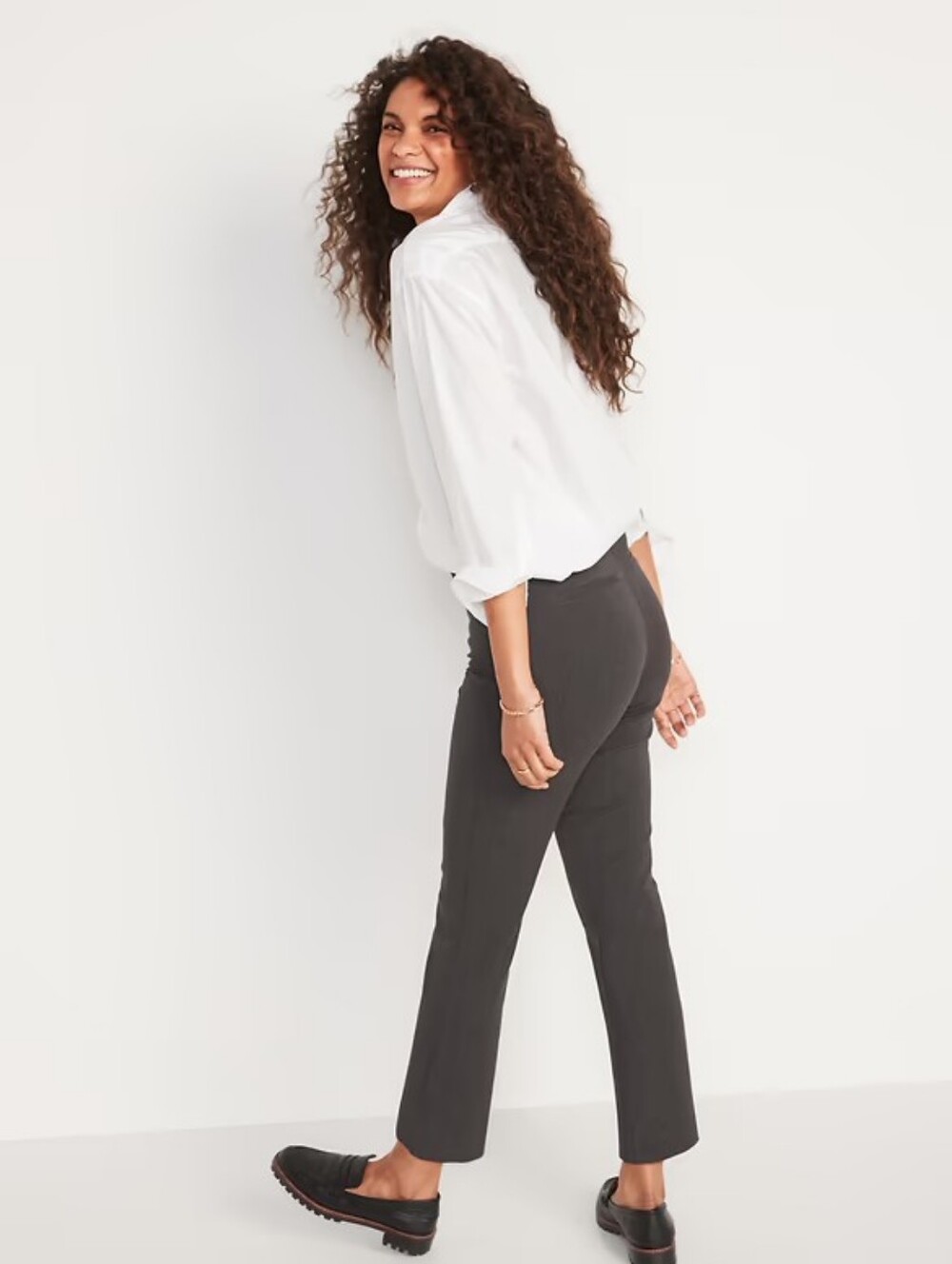 NWT Old Navy High-Rise Pixie Straight Pants in Dark Heather Gray
